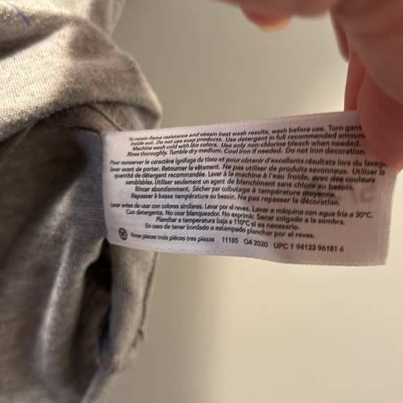 3/$5🌷Carters 5/5A Sleepshirt - Picture 4 of 5